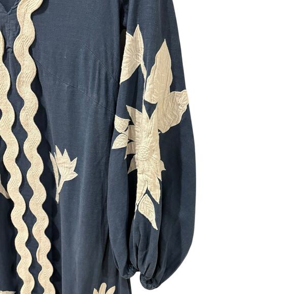Farm Rio Embroidered Long Sleeve Linen Blue White Applique V Neck Maxi Dress XS* - Picture 5 of 12